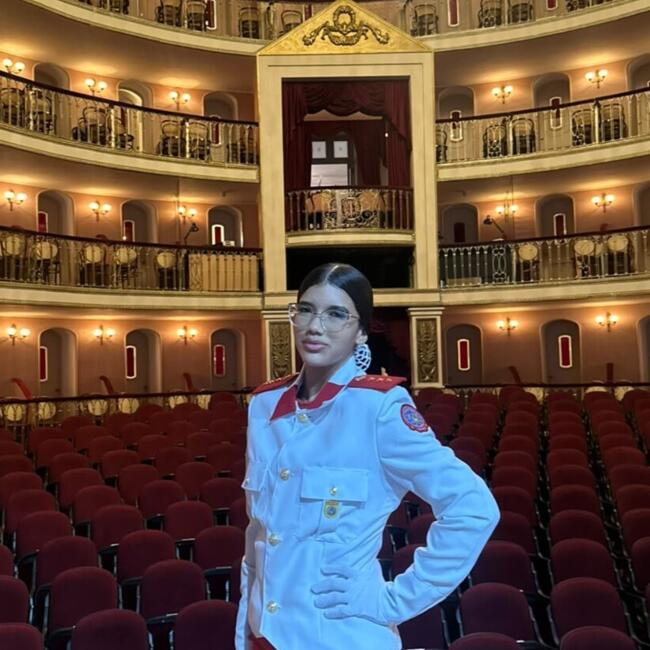 Babá em São Luís: Ayra