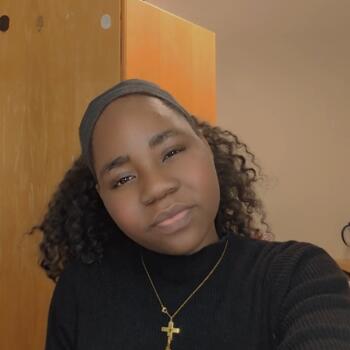 Babysitter in London: Nancy