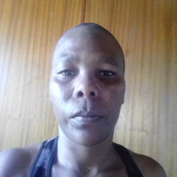 Babysitter in Soweto: Happy