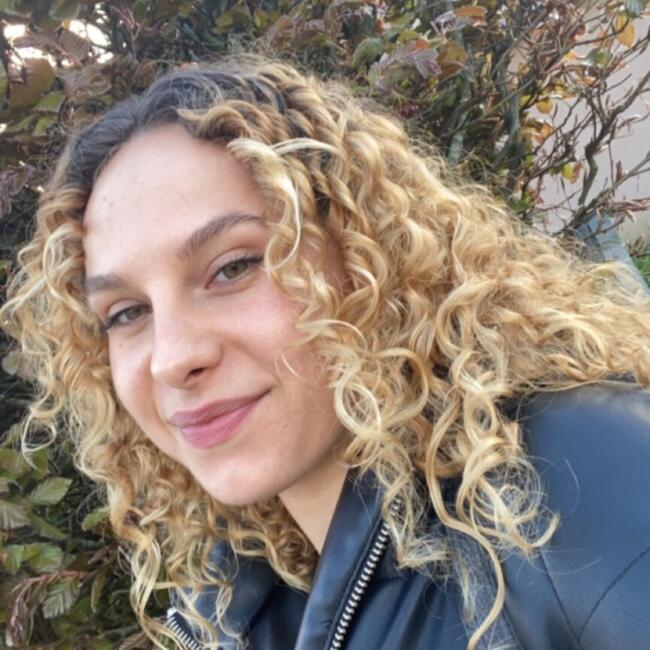 Babysitter in Goesdorf: Laura