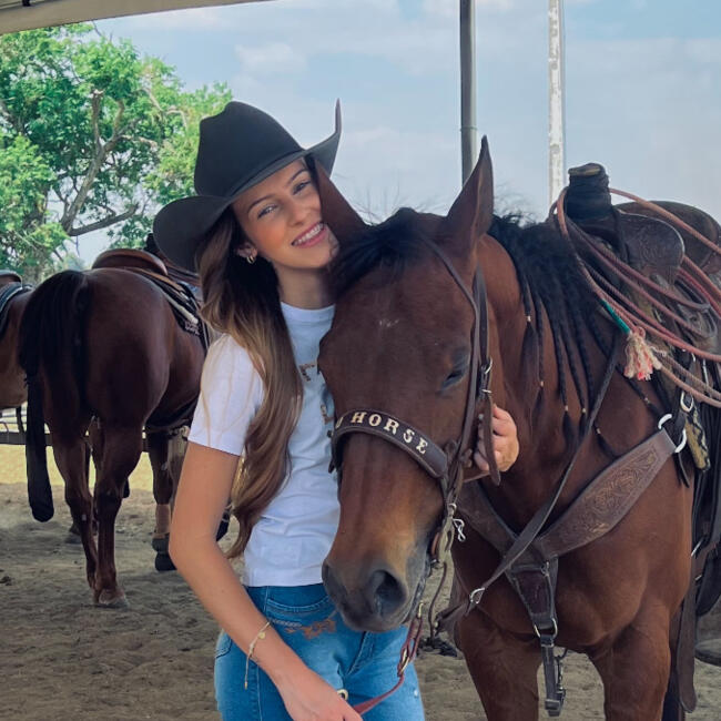 Babá em Goiânia: Maria Eduarda