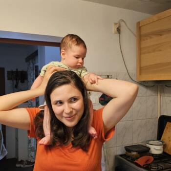 Babysitting job in Bucharest: babysitting job Ana