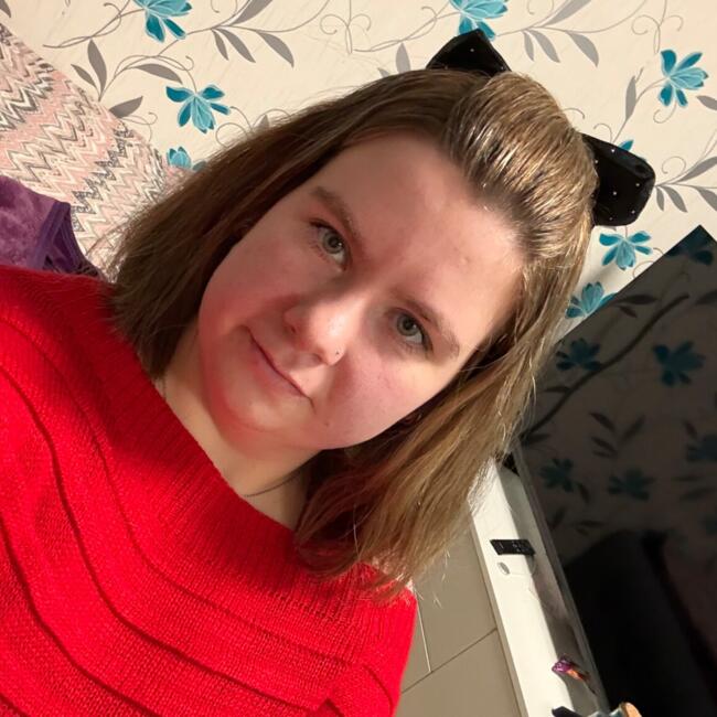 Babysitter in Bruchköbel: Elena