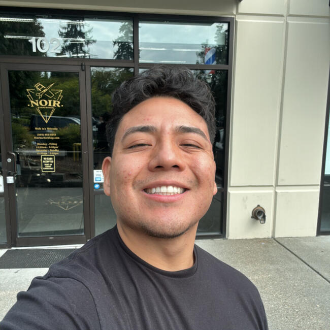 Babysitting job in Bonney Lake: Leo