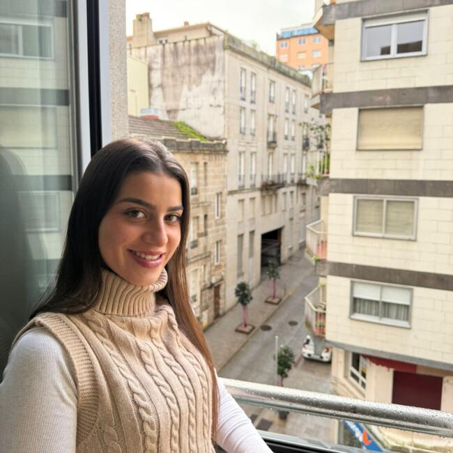 Babysitter em Vila Nova de Gaia: Íris