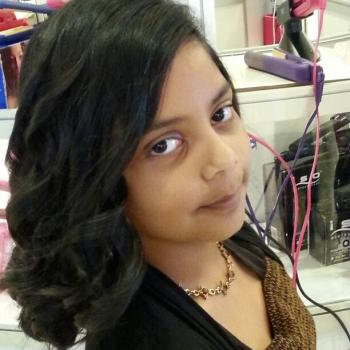 Oppas Rotterdam: Devika