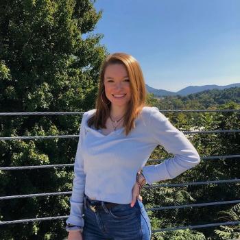 Babysitter in Haw River: Phoebe