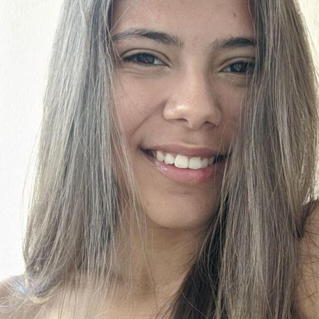 Babysitter in Campinas: Camilly Vitória 