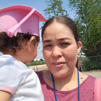 Trabajo para niñera en Mezcales: Adriana