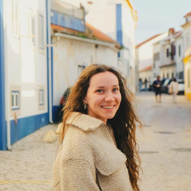 Babysitter in Saint-Martin-du-Bec: Clem