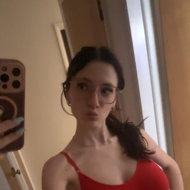 Babysitter in Beaver Falls: Sarah