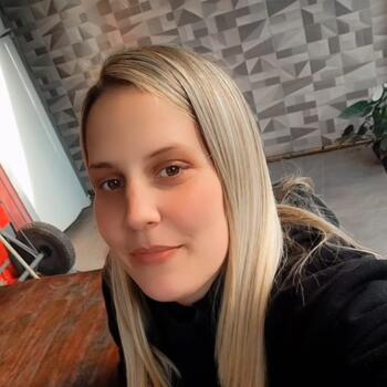 Babysitter Rio de Janeiro: Laryssa