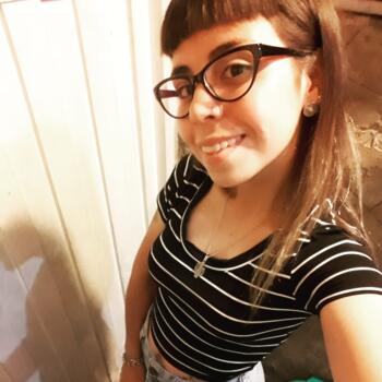 Niñera en Almirante Brown: Agustina