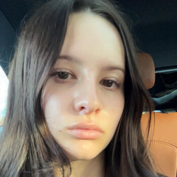 Babysitter in Koekelberg: Evelina