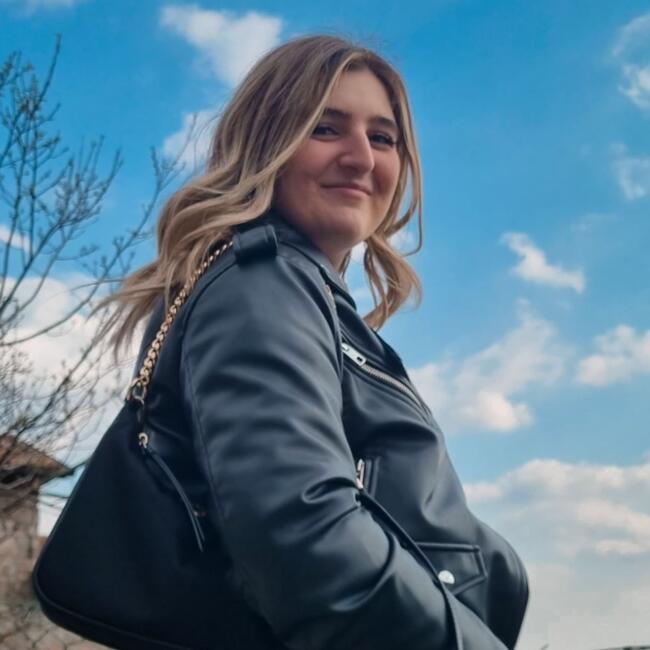 Babysitter a Lissone: Gloria