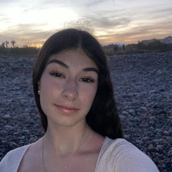 Babysitter in Parla: Lucía