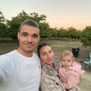 Emprego de babá em Ubatuba: emprego de babá Bruno