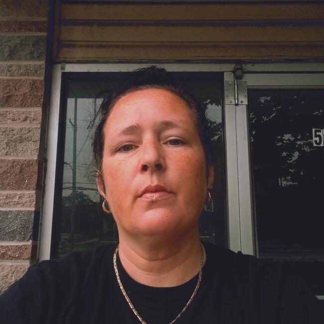 Babysitter in Halifax: Tina