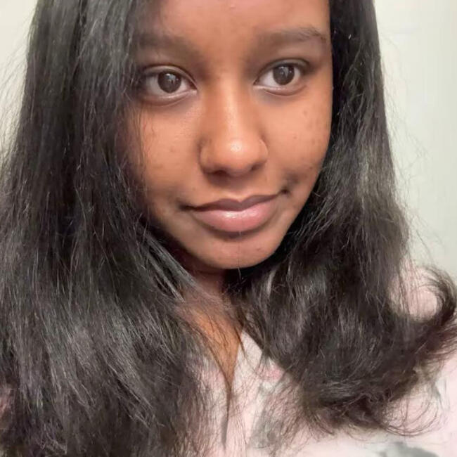 Babysitter in Ottawa: Naomi