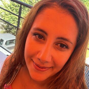 Babysitter in Angers: Tugce