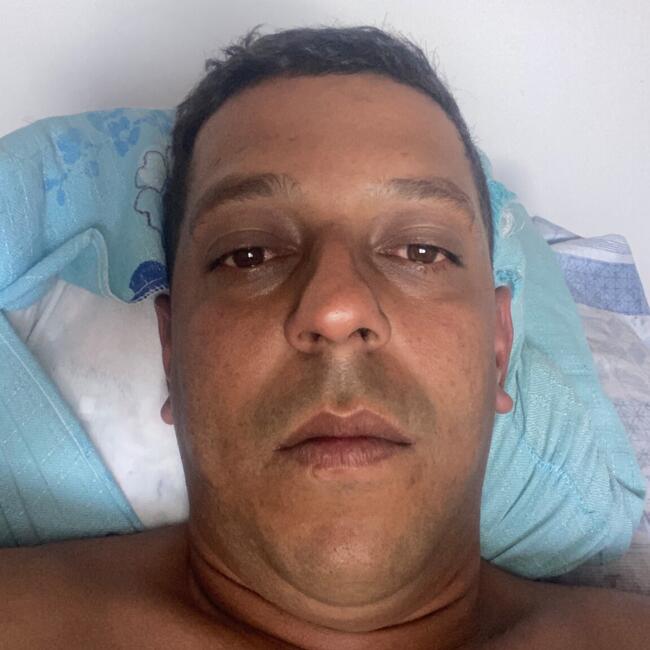 Babysitting job in Cruzeiro do Oeste: Charles