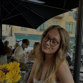 Babysitter in La Turbie: Annaelle