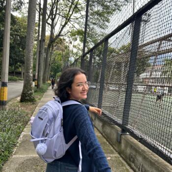 Niñera en Medellín: Sara