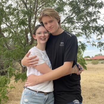 Babysitter in Adelaide: Emma