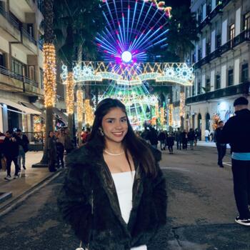 Babysitter in A Coruña: Andrea