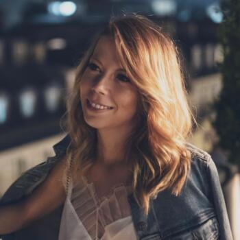 Babysitter in Issy-les-Moulineaux: Julie