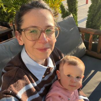 משרת בייביסיטר ב- פרוד: משרת בייביסיטר Daria