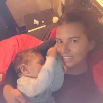 Emprego de babá em Campinas: emprego de babá Monica