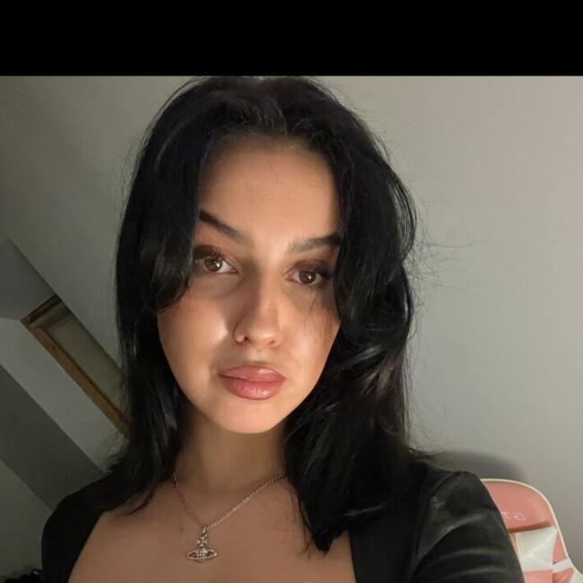 Babysitter in Antwerpen: Karima