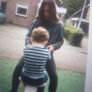Oppas Halsteren: Frederique
