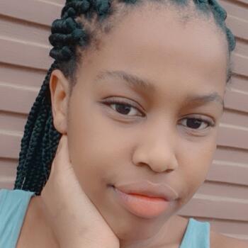 Babysitter in Durban: Tracey