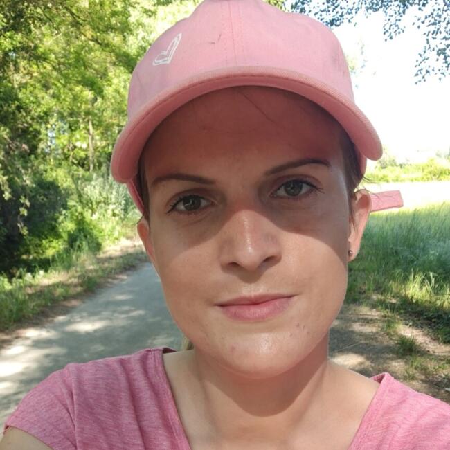 Baby-sitter à Pertuis: Laura