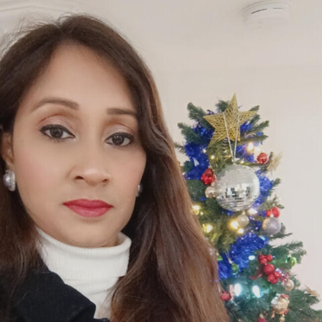 Babysitter in Scarborough Junction: Rakhi