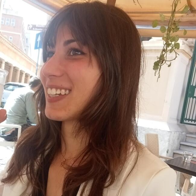 Babysitter in Anzio: Francesca