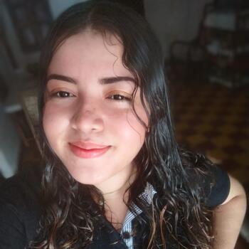 Niñera en Soledad: Karol Guevara