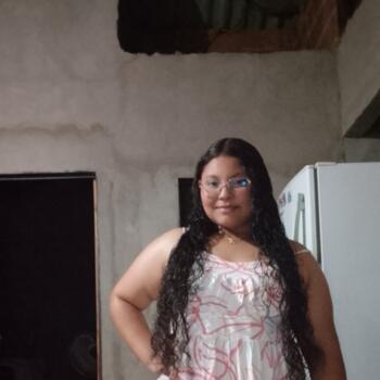 Emprego de babá em Várzea Grande: emprego de babá July