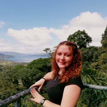 Niñera en Paraíso: Débora