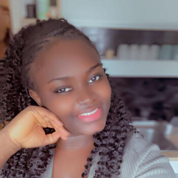 Babysitter Vienna: Stanila