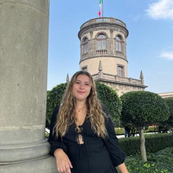 Babysitter in Toulouse: Ninon