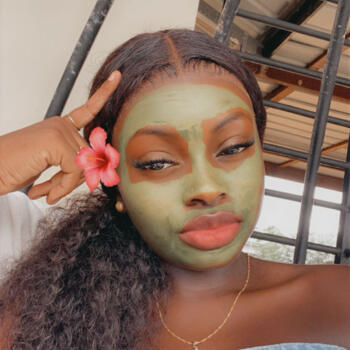 Babysitter in Saint-Etienne: Loriane