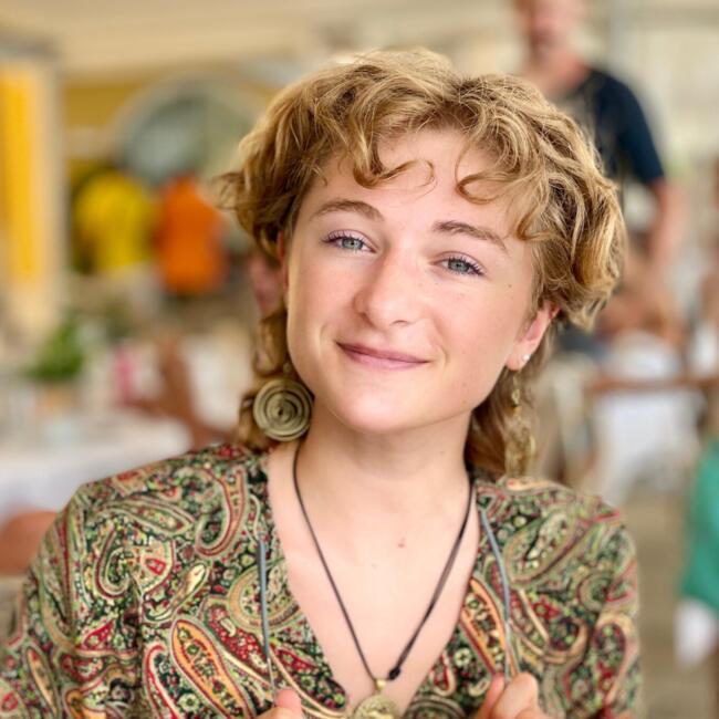 Babysitter in Nice: Stella