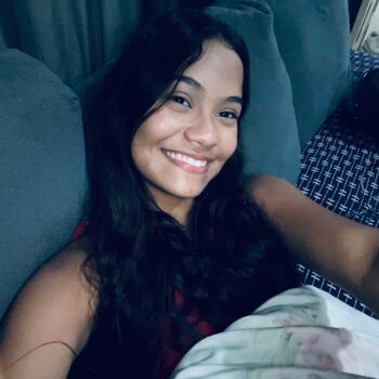 Babá em Janaúba: Débora