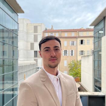 Babysitter in Marseille: Loïc