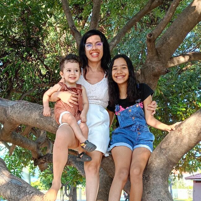 Babysitter in Petrolina: Laise