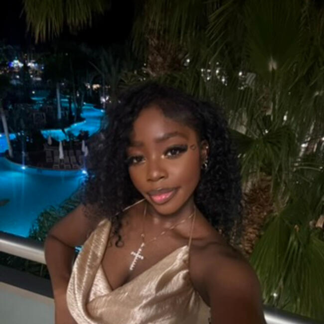 Babysitter in London: Tamia