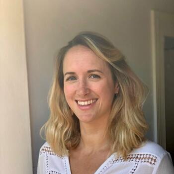 Trabajo para niñera en Levallois-Perret: trabajo de niñera Dorothée